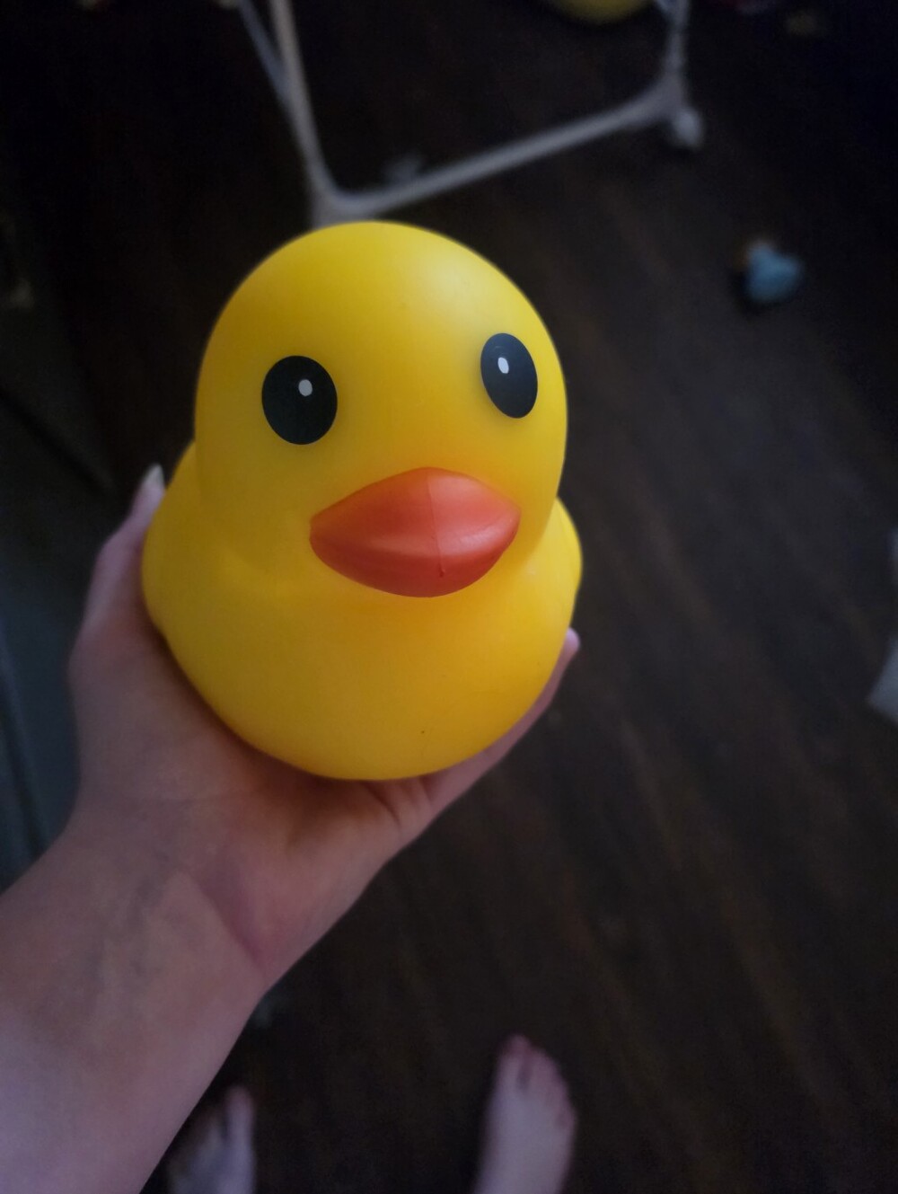 Toymendous Laffy Quacks Jumbo Squishy  Duck Toy Bright Yellow NWT